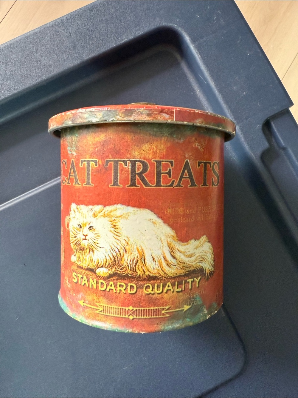Vintage Metal Tin Cat